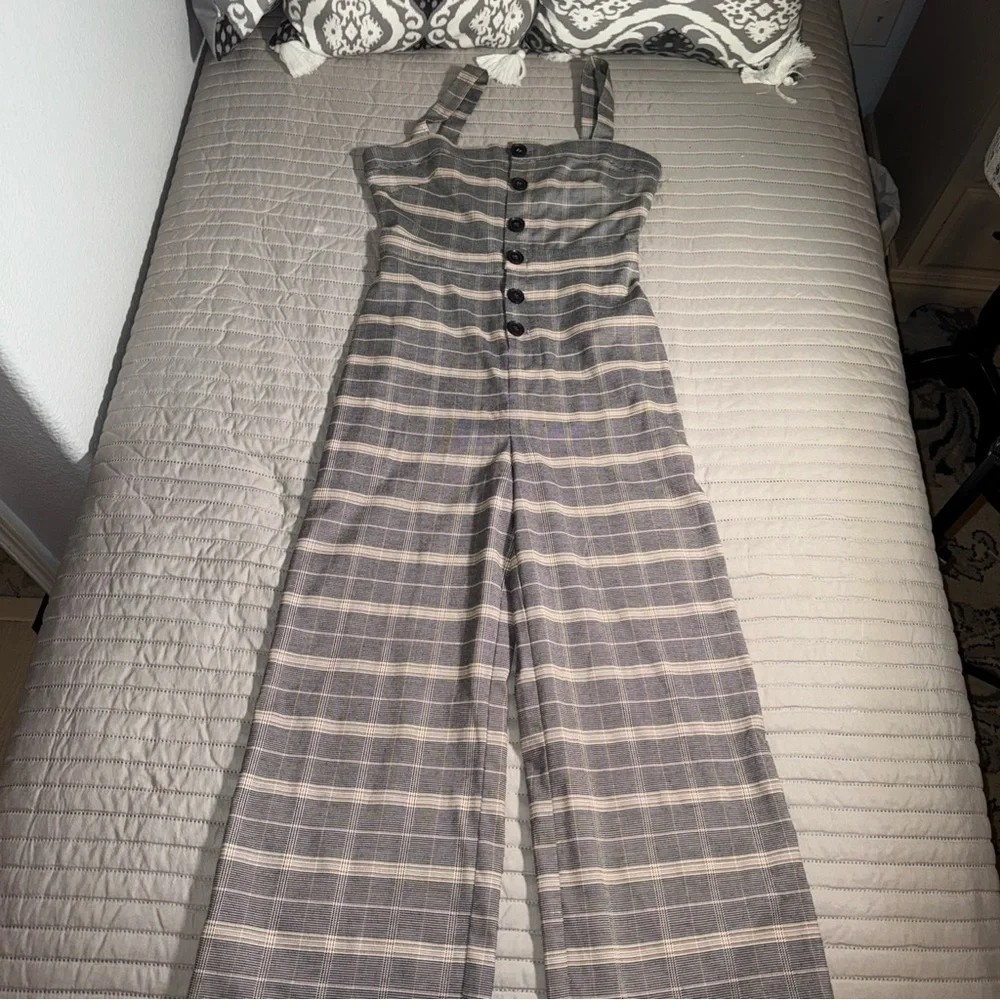 Cupcakes & cashmere women’s Plaid Jumpsuit with Button Detail Sz 2 - Picture 4 of 15